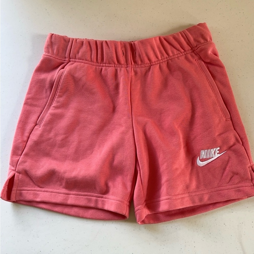 coral large nike shorts